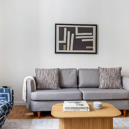 Apartment Fidi 1br W Doorman Wd Nr South St Seaport Nyc-1306 *