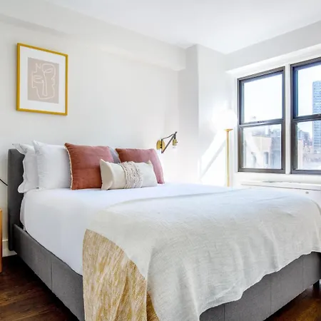 Ues 1br W Doorman Elevator Gym Nr Park Nyc-565 Apartment New York