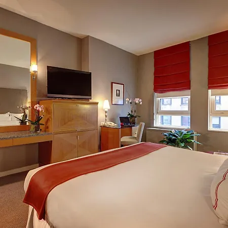 Hotel Giraffe By Library Collection New York