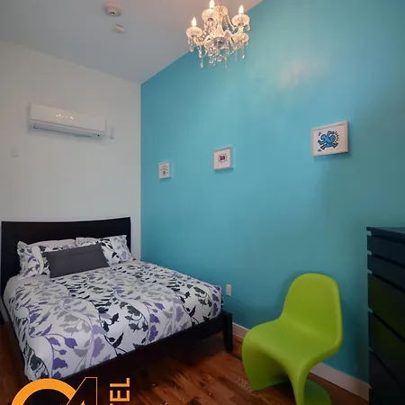 Hostel Q4 And