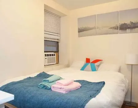 Nyc Two-bedroom Apartment, Next To Subway New York