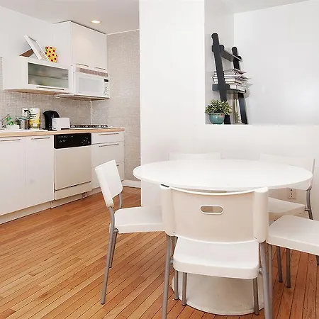 Cozy Two Bedrooms Near Times Sq - Nyc * New York