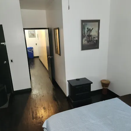 Spacious 3br, 2b * New York