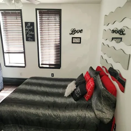 Spacious 3br, 2b Apartment New York