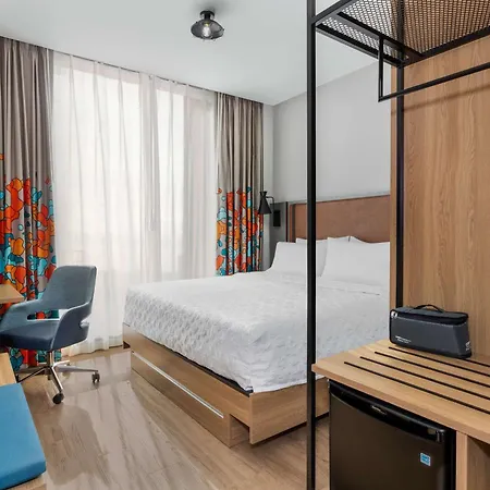 Tru By Hilton Brooklyn Hotel New York