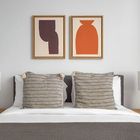Les 2br W Doorman Wd Gym Nr Park Nyc-1325 Apartment