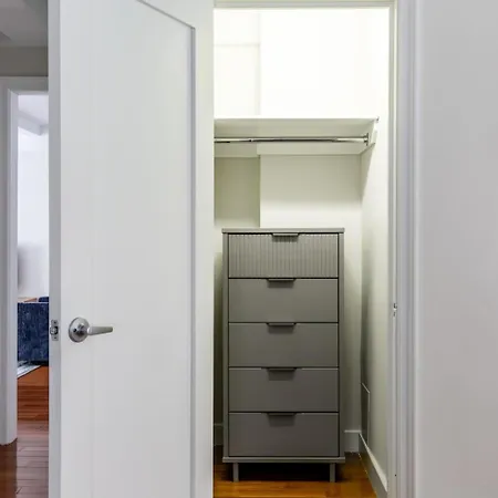 Apartment Midtown East 2br W Gym Doorman Nr Sutton Park Nyc-1392 New York