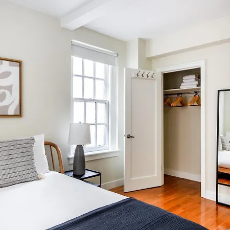 Midtown East 2br W Gym Doorman Nr Sutton Park Nyc-1392