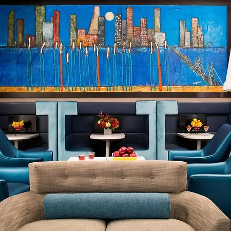 By Marriott Manhattan/central Park