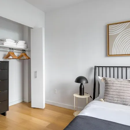 Lower East Side 1br W Gym Wd Nr Nightlife Nyc-1232 New York