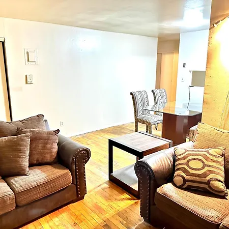 Bronx Botanical Gardens Homestay New York