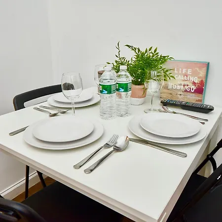 Apartment 2 Bedroom Cozy Unit In Lower Manhattan