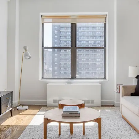 Uws 1br W Doorman Elevator Nr Park Nyc-777 Apartment *