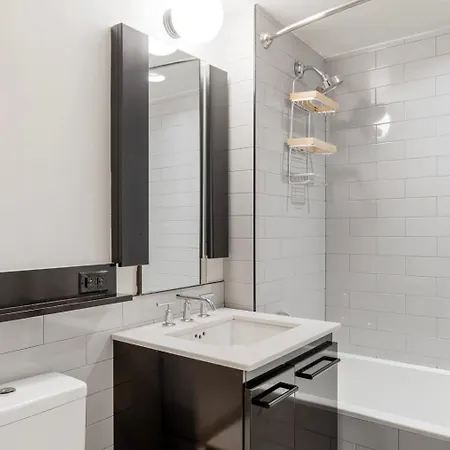 East Village 2br W Doorman Nr Union Square Nyc-1155 New York