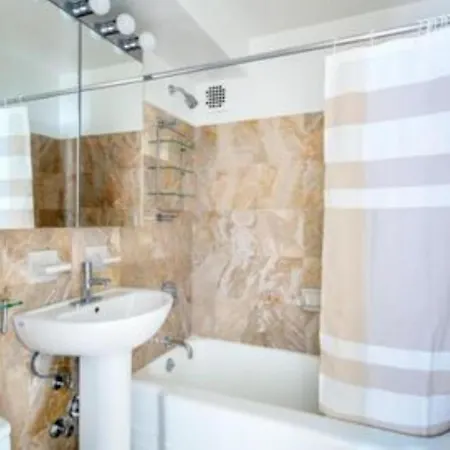 Comfortable 3 Bedroom New York