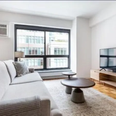 Comfortable 3 Bedroom *