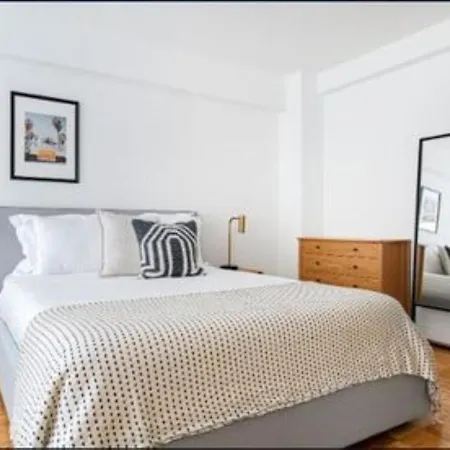 Apartment Comfortable 3 Bedroom New York