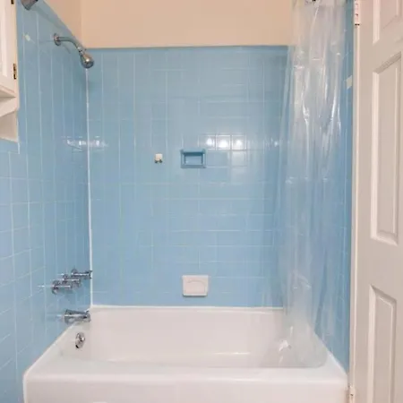 Apartment Comfortable 1-bedroom Apt In Manhattan