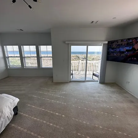 Beach House In Heart Of Nyc Holiday home *