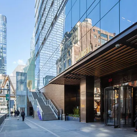 Blueground Hudson Yards Gym Rock Arcade Nyc-1453 * New York