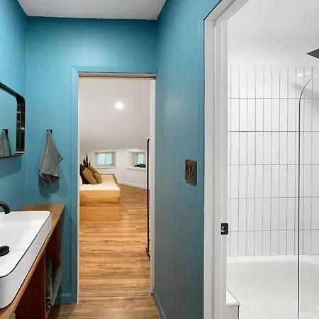 Apartment Cozy And Spacious 1br In Bed-stuy Brooklyn *
