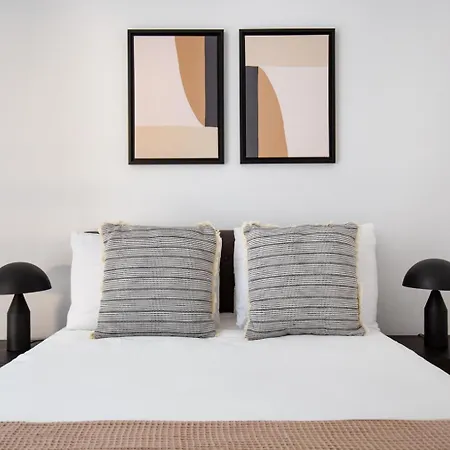 Soho 3br W Wd Elevator Nr Cafes Restaurants Nyc-1043 Apartment New York