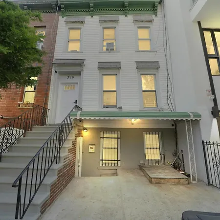 Apartment 3 Bedroom