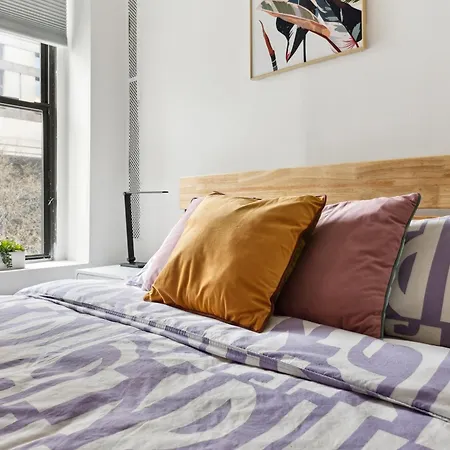 Apartment 2 Bedroom Cozy Next To Rockefeller Center *