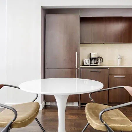 Fidi 1br W Elevator Doorman Gym Nr St Nyc-619 Apartment *