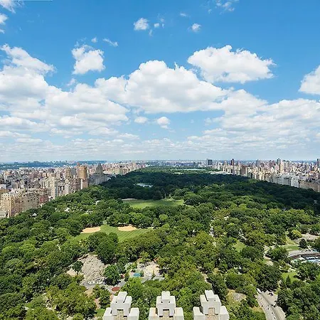 Apartment Luxurious Central Park South 2 Bedroom