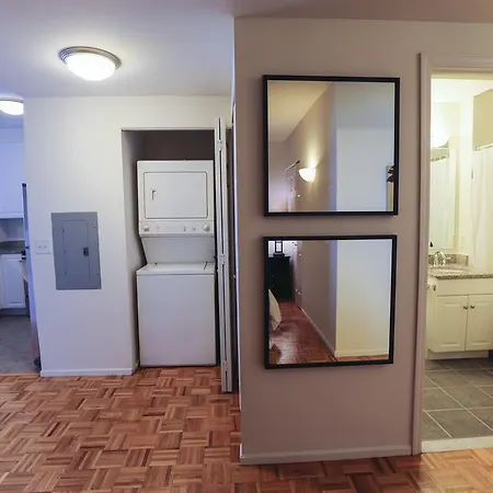 Apartment Liberty Towers - A Premier Furnished