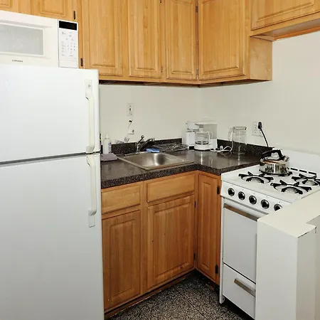 Stylish 3br With Modern Amenities New York