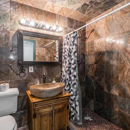 Williamsburg Boutique Loft Experience