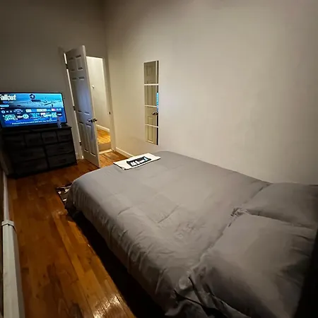 Cozy Townhouse In Manhattan Homestay New York