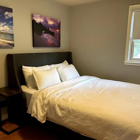Entire Unit In State,please Contact The Host When Making A Reservation Apartment New York