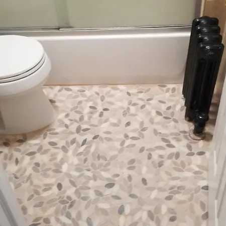 A Comfy Place In Queens New York
