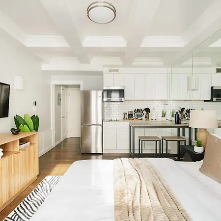 73-519 New Uws Doorman Gym Apartment New York