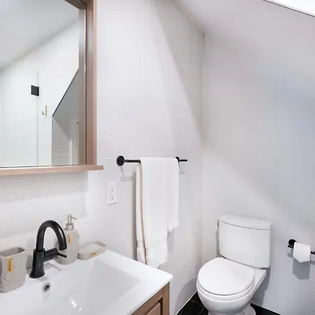 13-3 I Brand New 4br 3 Baths Duplex Private Roof Deck New York