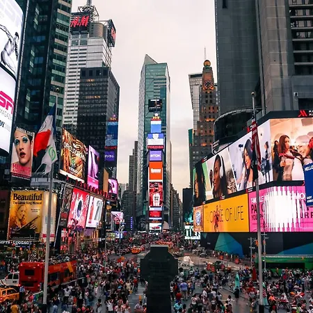Times Square Manhattan Apartments! New York