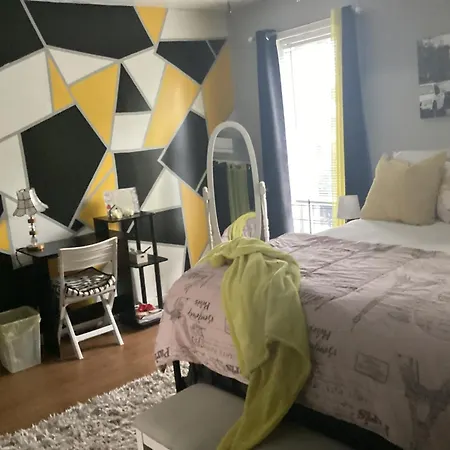 Call Hone Apartment *