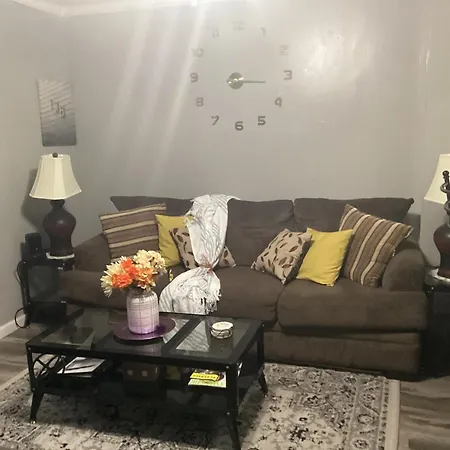 Call Hone Apartment New York