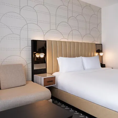 Hotel Courtyard By Marriott Manhattan / Soho