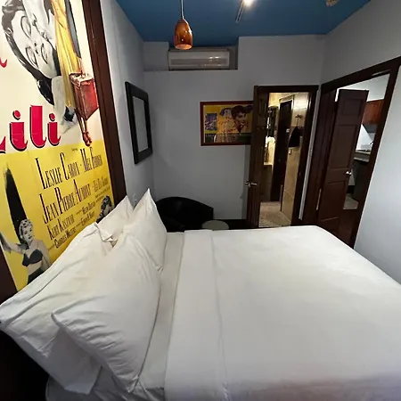 Hotel Chelsea Pines 3*