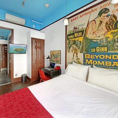 Chelsea Pines Hotel 3*