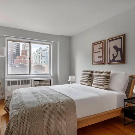 Lenox Hill 2br W Elevator Doorman Nr Art Nyc-1284 Apartment *