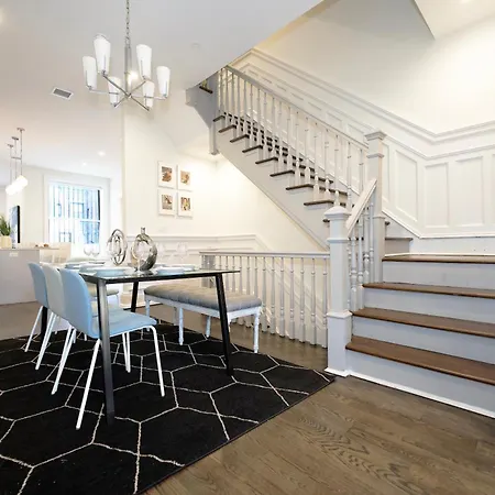 Holiday home Massive Multi-million Dollar With Private Rooftop L Fashion House L