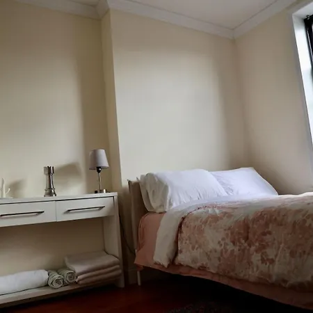 Modern In By Park Apartment New York
