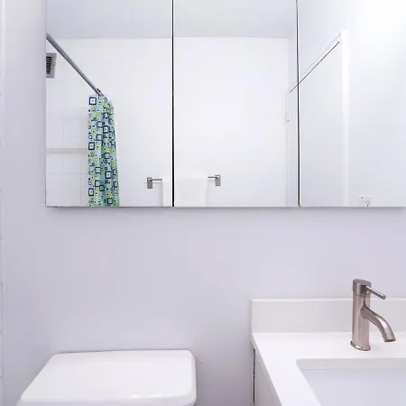 Stunning 2 Bd At Columbus Circle Apartment