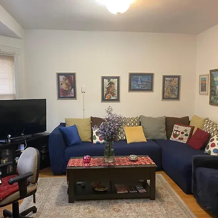 Classical American House Homestay New York