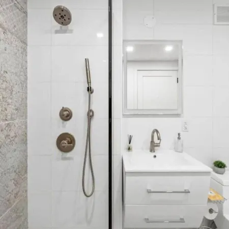 Apartment Stylish Studio At Ues New York